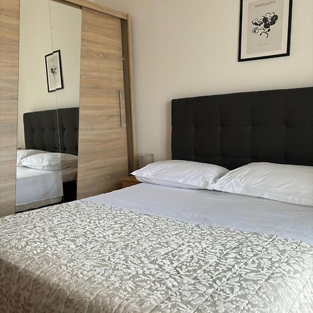 Apartman Luka Sibenik Exterior photo
