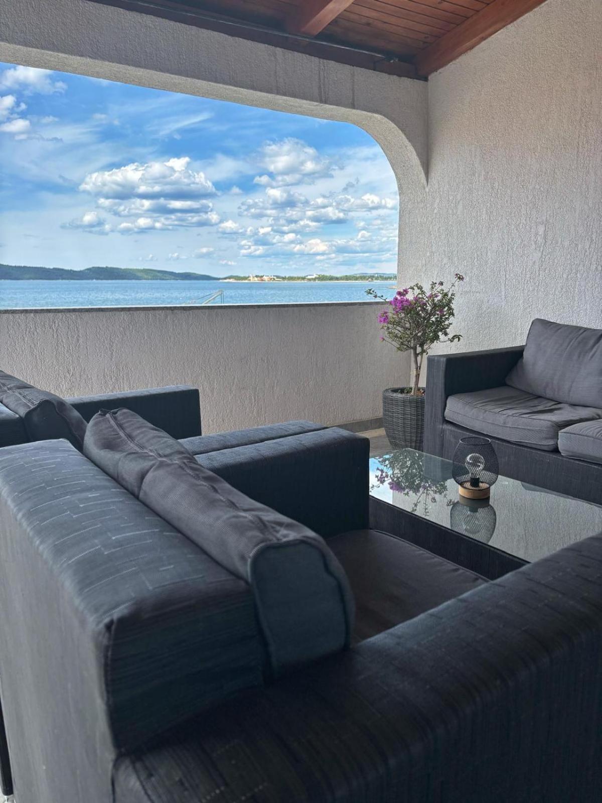 Apartman Luka Sibenik Exterior photo