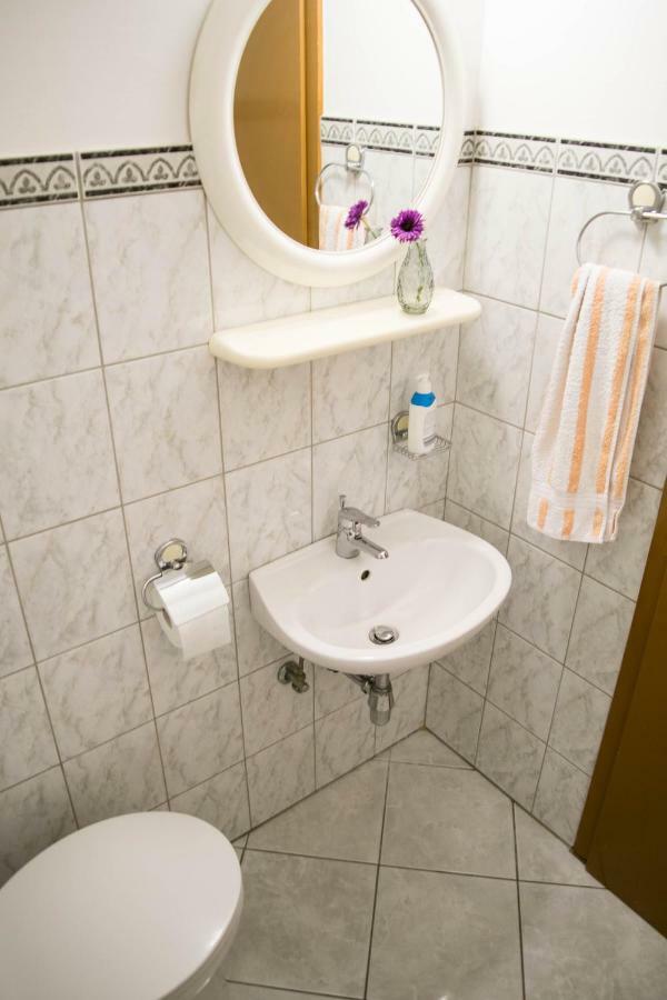 Apartman Luka Sibenik Exterior photo